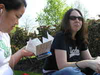 London, April 13-15th 2007: Meeting Sun Lim. Regent's Park. An advice from a friend: never let Sun decide where to go through (unless you have plenty of time).